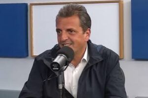 Sergio Massa impulsa un amplio frente político opositor